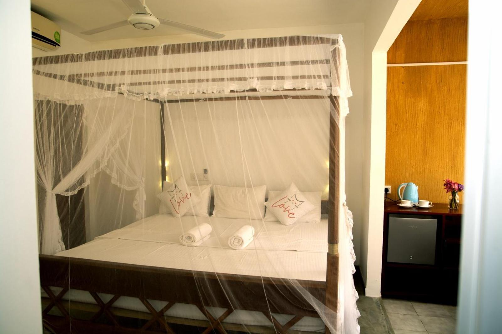 Coconut Style Restaurant & Milinda Guest Hotel Unawatuna Eksteriør billede